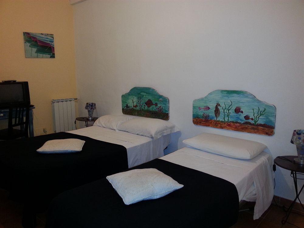 Hotel Regina Палермо Екстер'єр фото