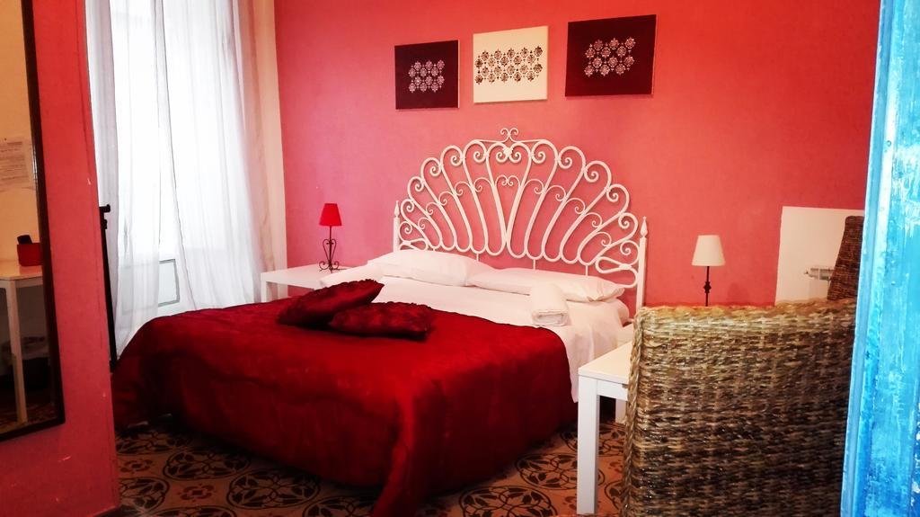 Hotel Regina Палермо Екстер'єр фото